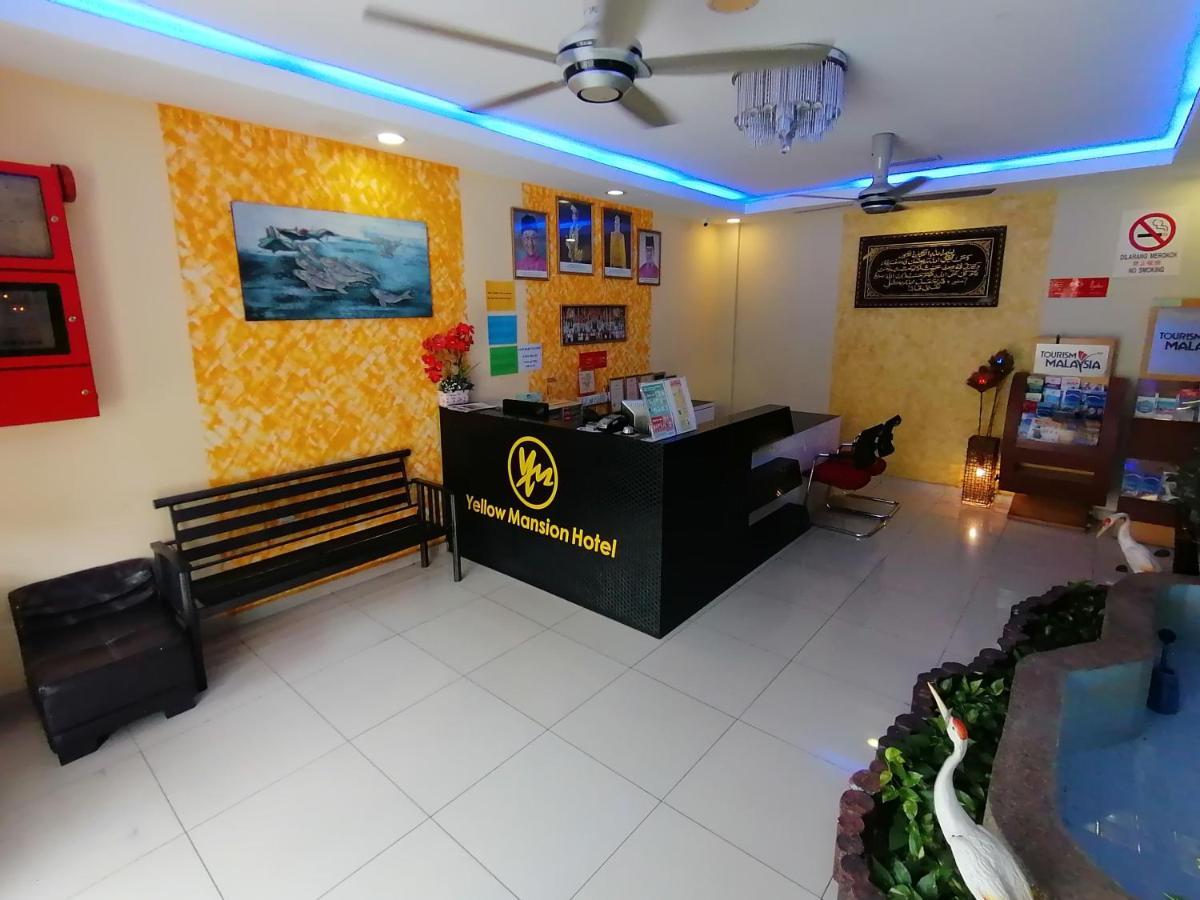 Hotel Yellow Mansion Raya
