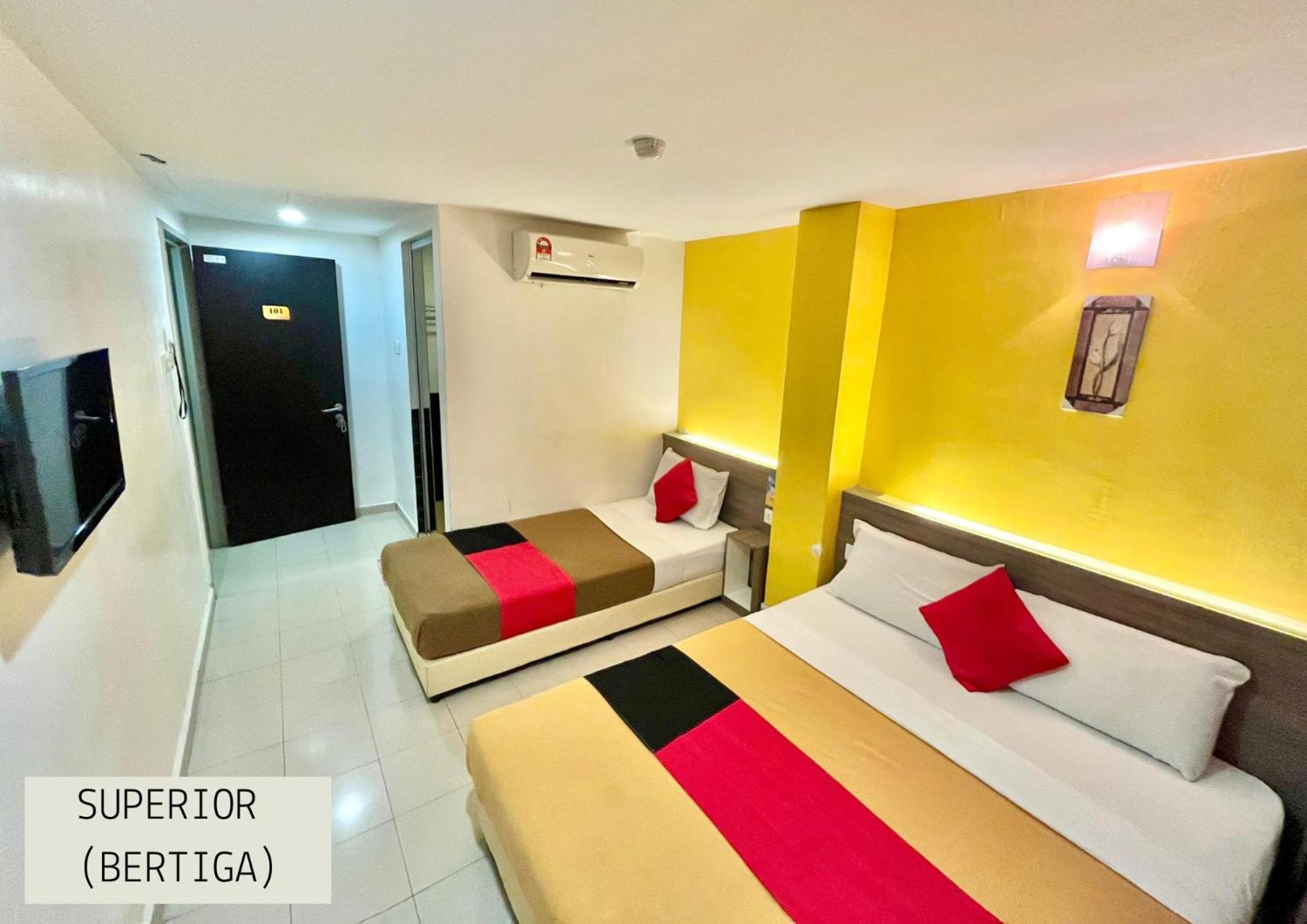 Yellow Mansion Raya Hotel Malacca