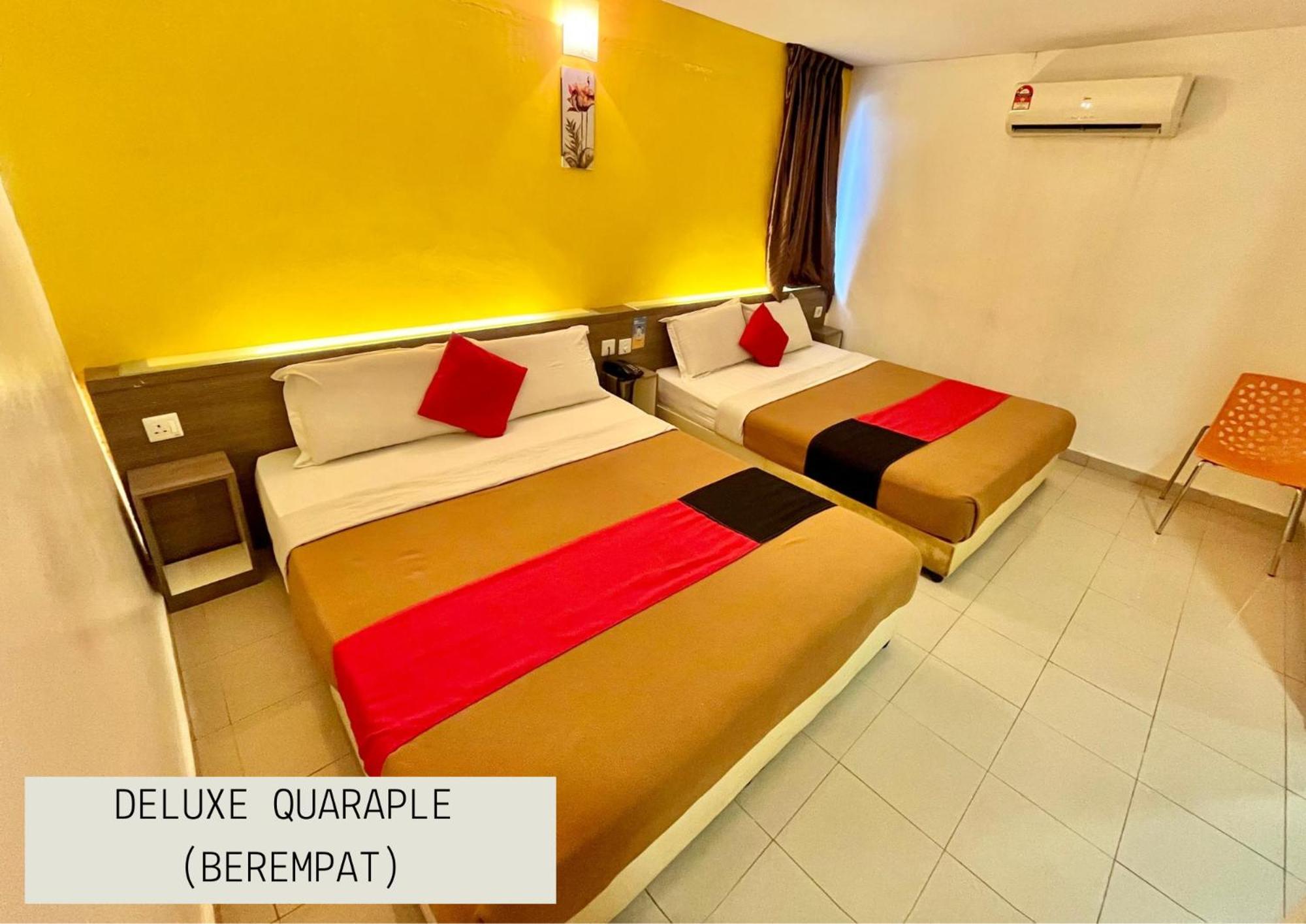Yellow Mansion Raya