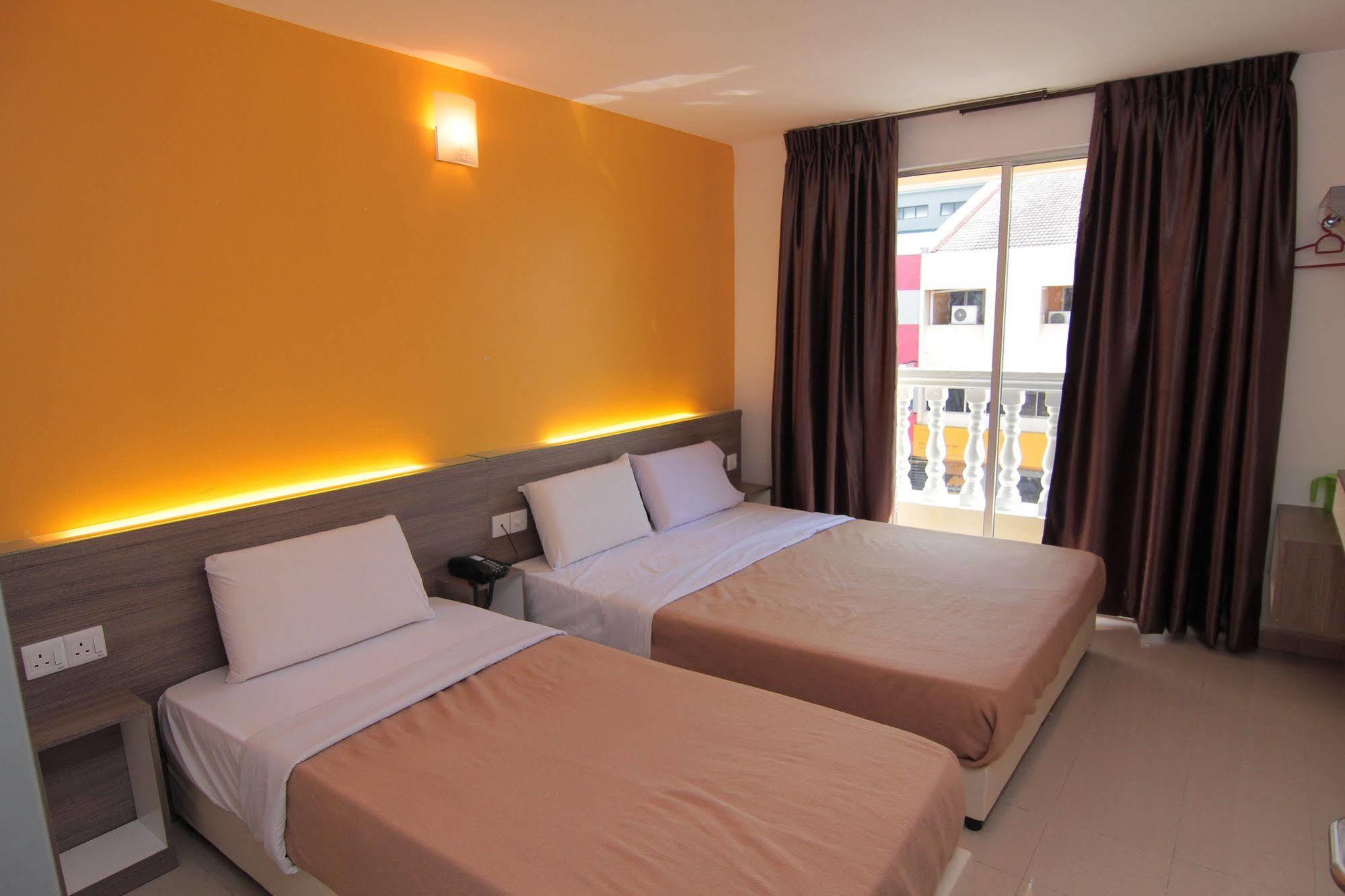 Yellow Mansion Raya Hotel Malacca